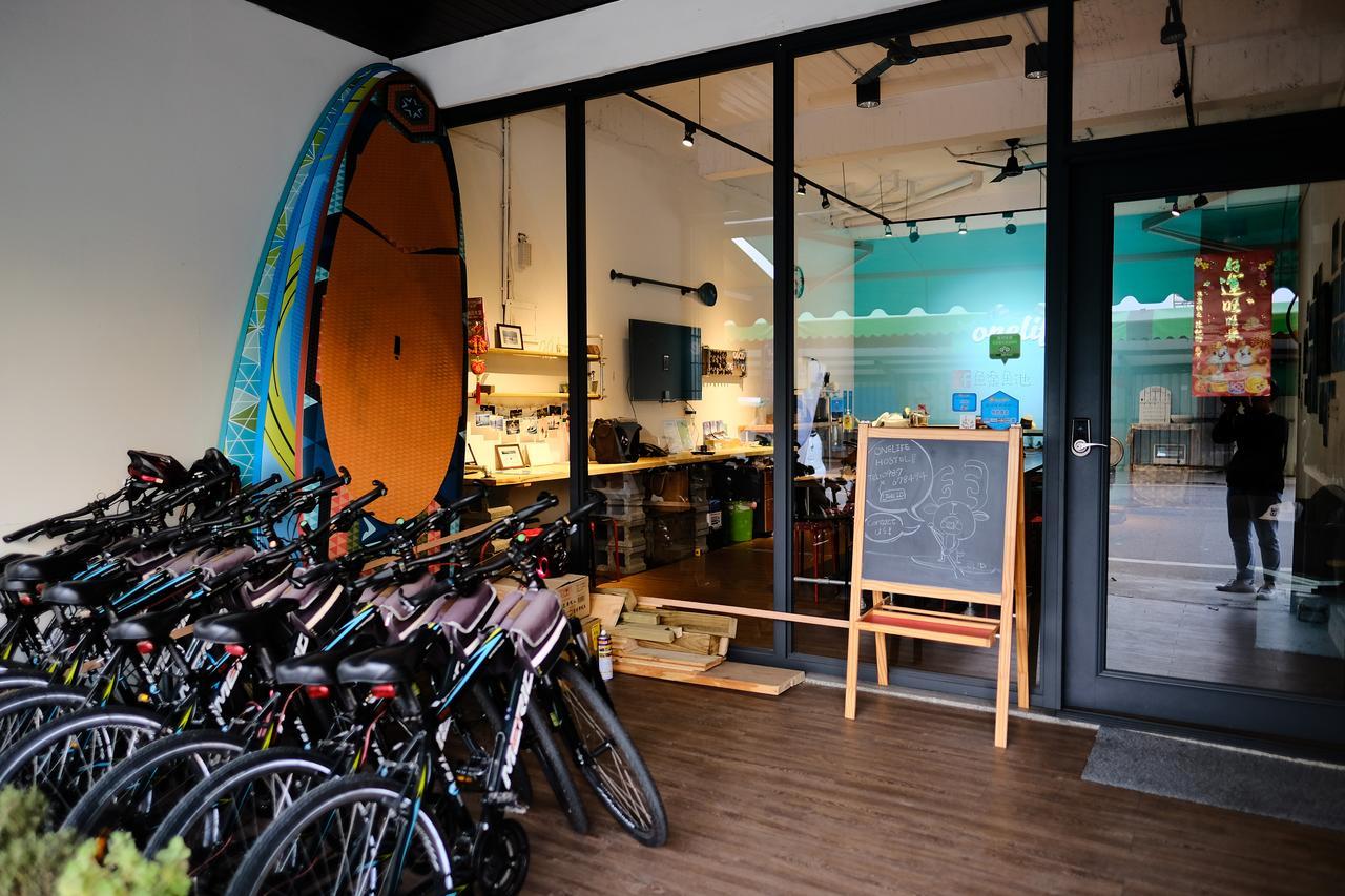 Sun Moon Lake OneLife Hostel Yuchi Exterior foto